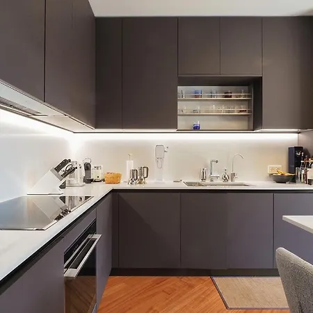 Appartamento Bright Three Bedroom With Balconies Porta Romana Milano